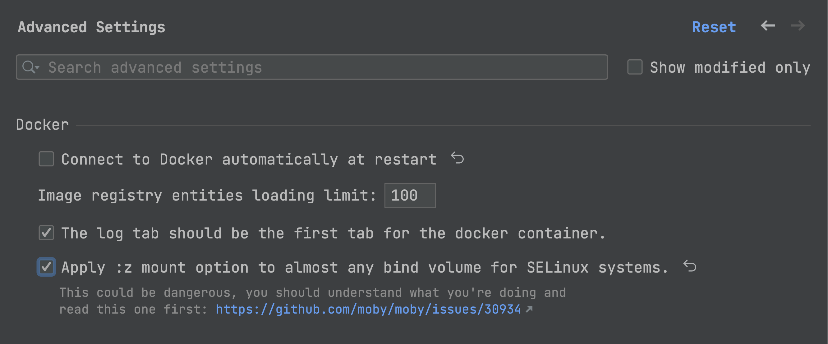 Settings for applying the :z mount option to bind volumes on SELinux are shown